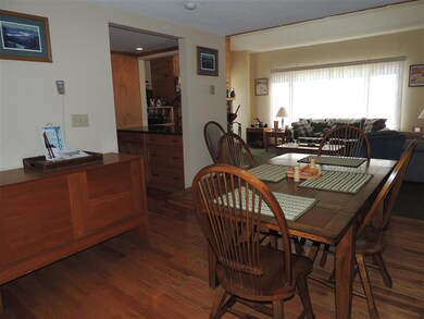 5 Snow Tree Ln unit Elms E, West Dover, VT 05356 - photo 6