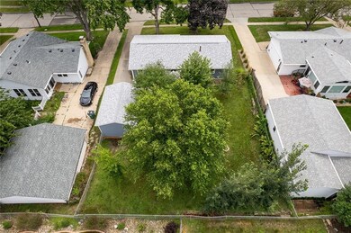 730 34th St, West Des Moines, IA 50265 - photo 4