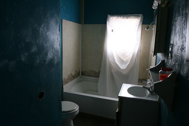 1511 Krau St, Elkhart, IN 46516 - photo 3