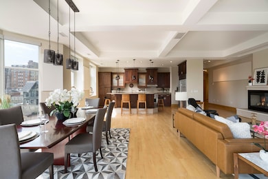 Living Rm to Kitchen