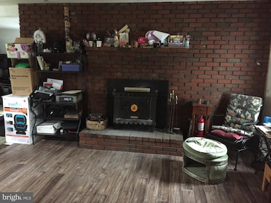 7916 Chesapeake Dr, Orchard Beach, MD 21226 - photo 4