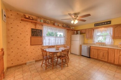 521 211th St, Dyer, IN 46311 - photo 3