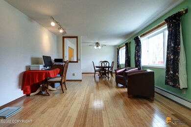 Large living room/dining room