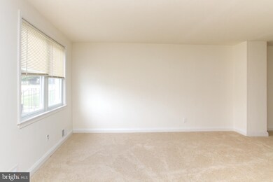 1133 Deanwood Rd, Parkville, MD 21234 - photo 3