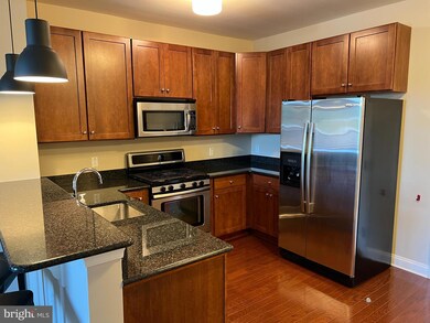 300 W Elm St unit 2432, Conshohocken, PA 19428 - photo 2