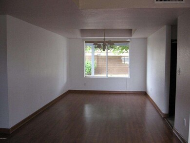 2515 W Olla