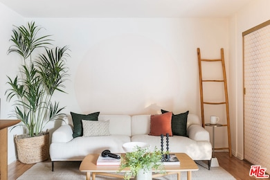 Hancock Plaza unit 406, Los Angeles, CA 90004 - photo 2