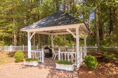 2527 Red Forbes Rd-5