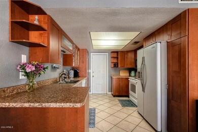 07-Kitchen