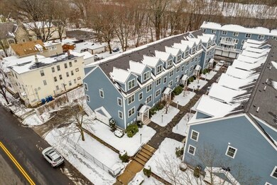 312 Water St unit 19, Lawrence, MA 01841 - photo 2