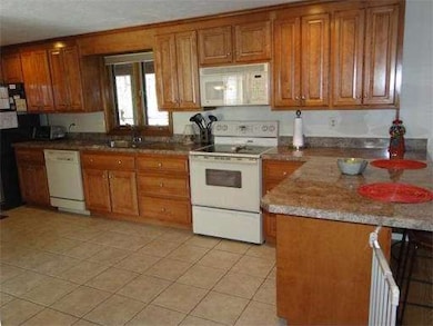 6 Wiles Farm Rd, Northborough, MA 01532 - photo 6