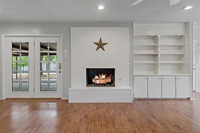 201 Cooper Dr, Hurst, TX 76053 - photo 6