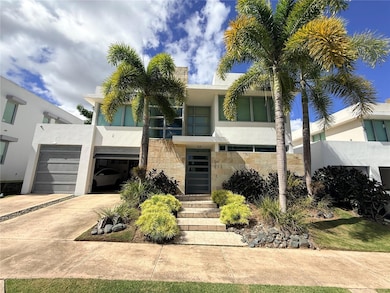 Senderos en Montehie Cobalto unit 12, San Juan, PR 00926 - photo 2