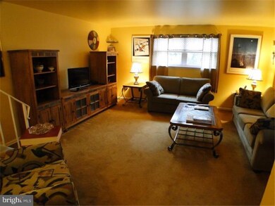 120 Meadow Ln, Philadelphia, PA 19154 - photo 4