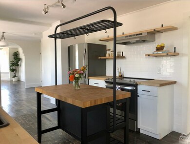 21 8th St unit 3, Hudson, NY 12534 - photo 7