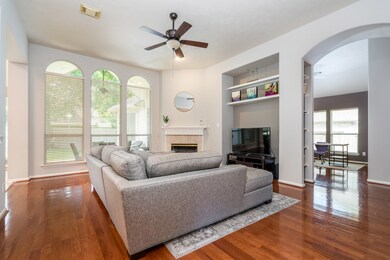 23906 Dorrington Estates Ln, Conroe, TX 77385 - photo 7