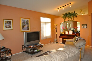 FORMAL LIVING AND DINING