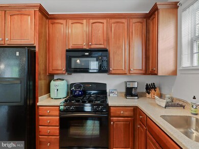 13154 Marcey Creek Rd unit 13154, Oak Hill, VA 20171 - photo 7