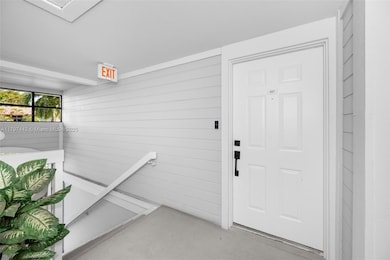 933 NE 199th St unit 207, Miami, FL 33179 - photo 4