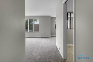 Hall Entry to Living/Dining