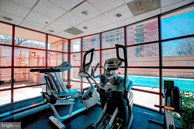 The Charleston unit 711, Arlington, VA 22201 - photo 4