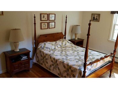 825 Post Rd, Wakefield, RI 02879 - photo 6