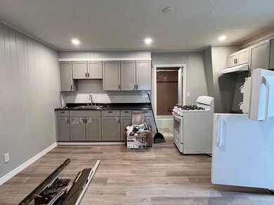 805 Second St unit 3E, Fall River, MA 02721 - photo 5