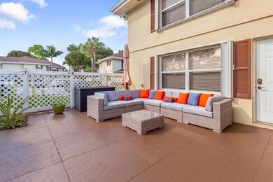 18 Amherst Ct unit D, Royal Palm Beach, FL 33411 - photo 2