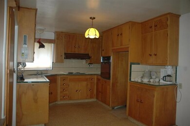 Kitchen 1 of 2 photos