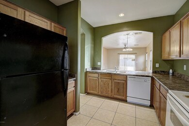 PLENTY OF CABINET SPACE