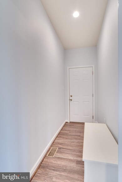 214 Stratus Dr, Kearneysville, WV 25430 - photo 7