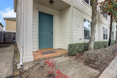 1714 Redwing Haven Dr, Houston, TX 77009 - photo 2