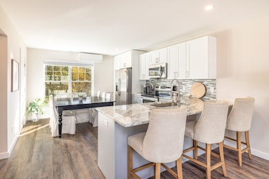 94 N Bridebrook Rd unit 201, East Lyme, CT 06357 - photo 7