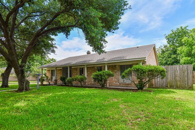 7003 Canyon Way Dr, Houston, TX 77086 - photo 2