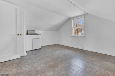 141 Lenox Ave, Irvington, NJ 07111 - photo 5