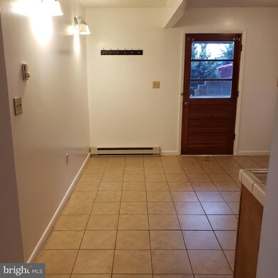 1509 Caroline St unit 1, Winchester, VA 22601 - photo 3