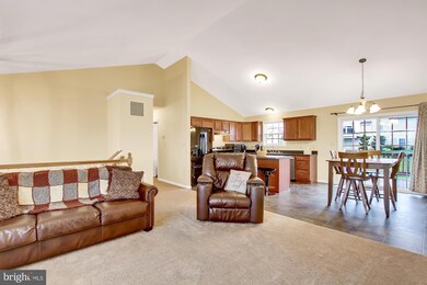 326 Riviera St, Mount Wolf, PA 17347 - photo 5