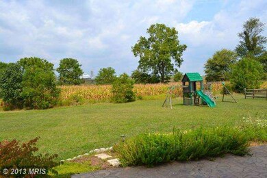 1188 Webling Cir, Greencastle, PA 17225 - photo 5