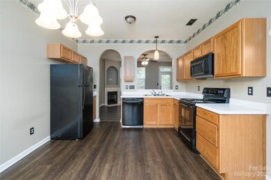 6118 Dane Dr, Dallas, NC 28034 - photo 6