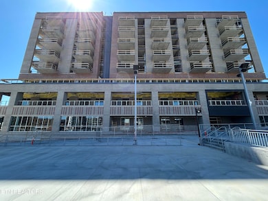 122 Stadium Way unit 814, Knoxville, TN 37915 - photo 6