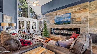 1301 N Royal Oaks Way, Flagstaff, AZ 86004 - photo 3