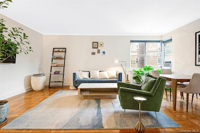 Berkeley Apartments Corporation unit 514, Forest Hills, NY 11375 - photo 6