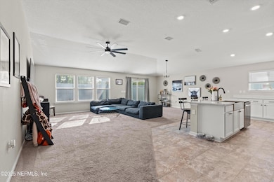 06-Living Room