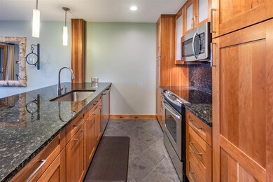 12 Ober Tal Dr unit C-22, Stratton, VT 05360 - photo 4