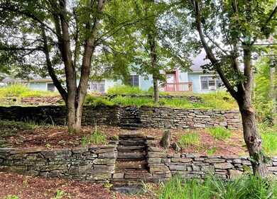 66 Morgan Cir, Saint Johnsbury, VT 05819 - photo 2