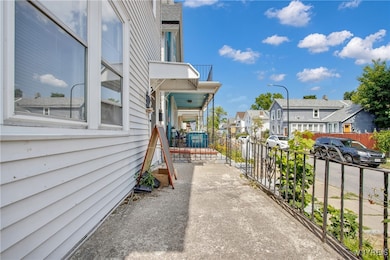 84 10th St, Buffalo, NY 14201 - photo 3