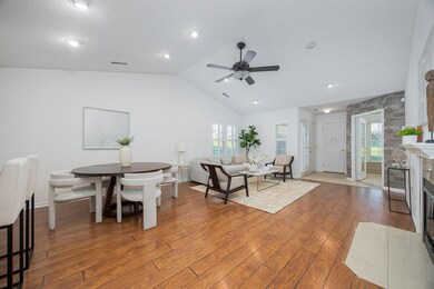 2-web-or-mls-1266 Alington Ln-2