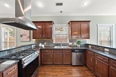 809 Enid St, Houston, TX 77009 - photo 4