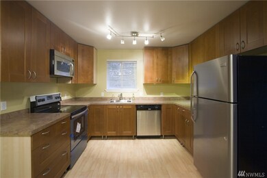 607 29th St SE unit A4, Auburn, WA 98002 - photo 2