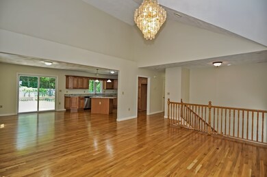 18 Burris Way, Randolph, MA 02368 - photo 5